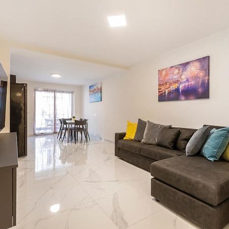 St Paul'S Bay Sunny Suites By 360 Estates Bahía de San Pablo Exterior foto
